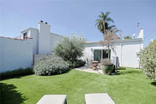 9450 S Harvard, Los Angeles, CA 90047