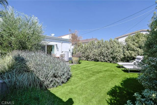 9450 S Harvard, Los Angeles, CA 90047