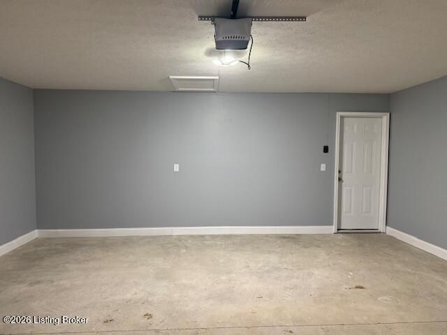 5408 Mt Holyoke Dr, Louisville, KY 40216