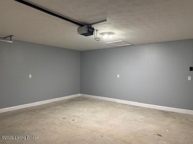 5408 Mt Holyoke Dr, Louisville, KY 40216