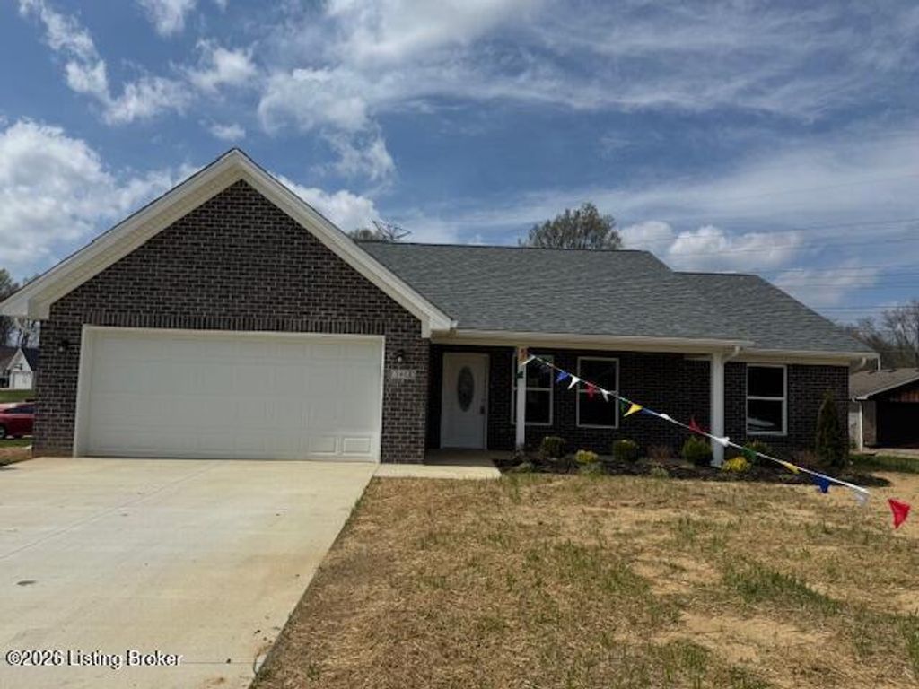 5408 Mt Holyoke Dr, Louisville, KY 40216