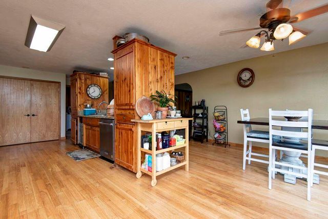 637 State Highway Kk, Cedarcreek, MO 65627