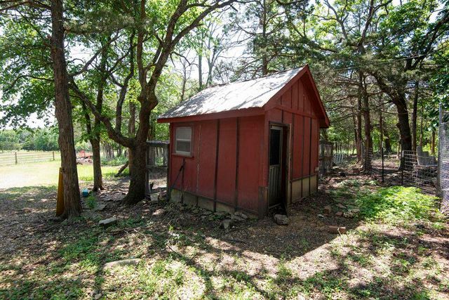 637 State Highway Kk, Cedarcreek, MO 65627