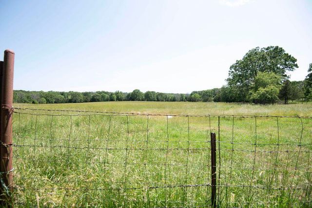 637 State Highway Kk, Cedarcreek, MO 65627