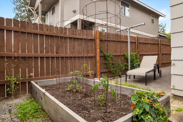 1531 NW 10th Street, Bend, OR 97703