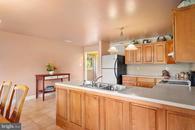 8658 CUMMINGS RD, Wittman, MD 21676