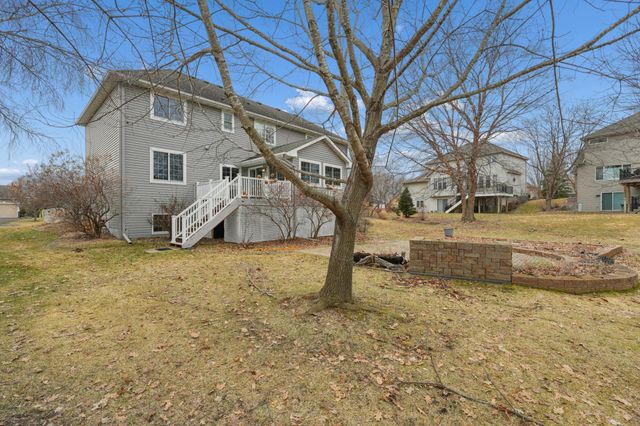 2829 Eagle Valley Circle, Woodbury, MN 55129