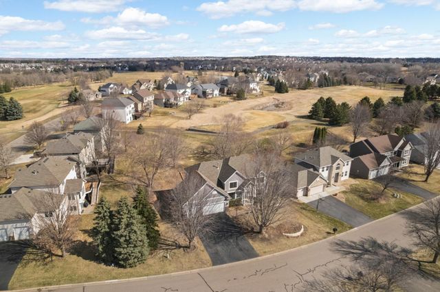 2829 Eagle Valley Circle, Woodbury, MN 55129