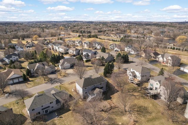 2829 Eagle Valley Circle, Woodbury, MN 55129