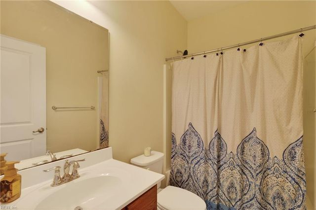 362 Spring Hill PL, Smithfield, VA 23430