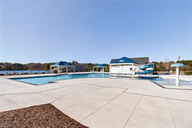 362 Spring Hill PL, Smithfield, VA 23430