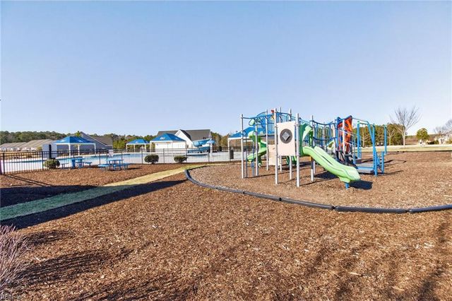 362 Spring Hill PL, Smithfield, VA 23430