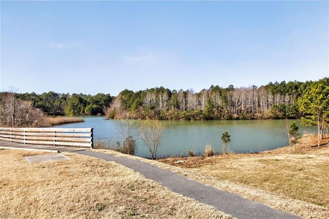 362 Spring Hill PL, Smithfield, VA 23430