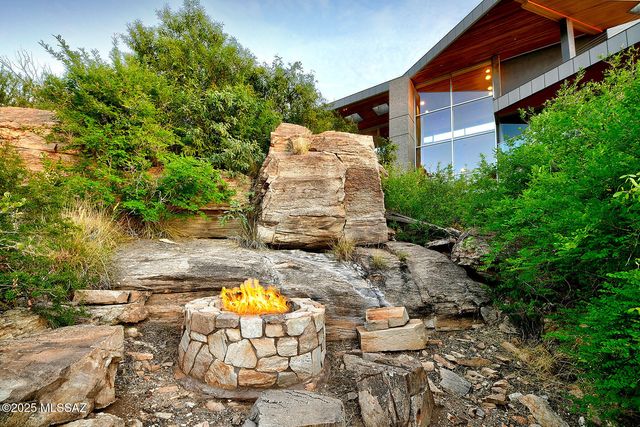 7474 N Catalina Ridge Drive, Tucson, AZ 85718