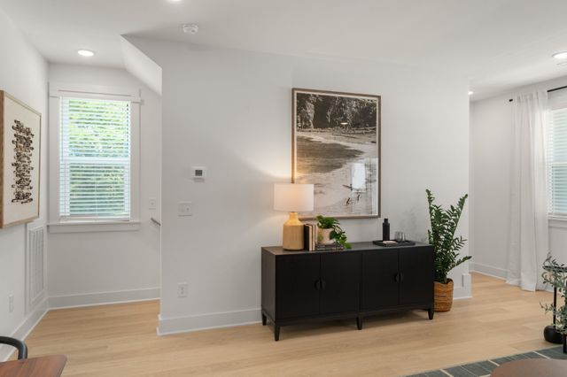 3212 Conviser, Nashville, TN 37207