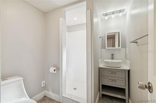 5464 S Wilson Point, Homosassa, FL 34446