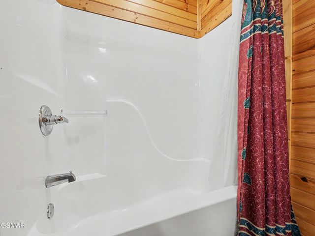 755 Glory Ridge Way, Gatlinburg, TN 37738