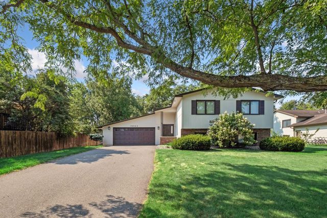 10342 Rhode Island Circle, Bloomington, MN 55438