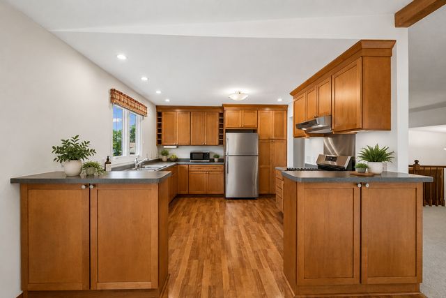 10342 Rhode Island Circle, Bloomington, MN 55438