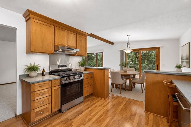 10342 Rhode Island Circle, Bloomington, MN 55438