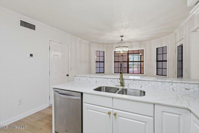 944 Tenby Drive, Brandon, MS 39047