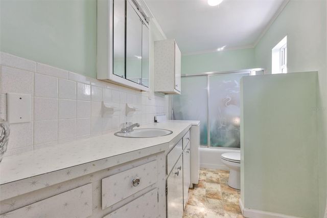 5105 SAINT CHARLES PLACE, Tampa, FL 33610