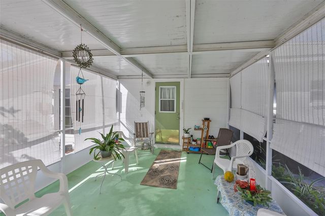 5105 SAINT CHARLES PLACE, Tampa, FL 33610