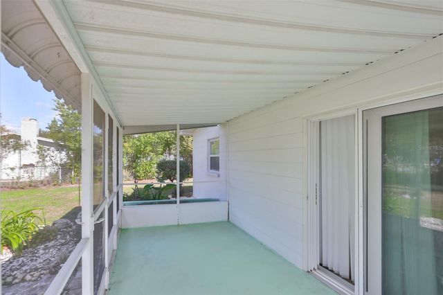 5105 SAINT CHARLES PLACE, Tampa, FL 33610