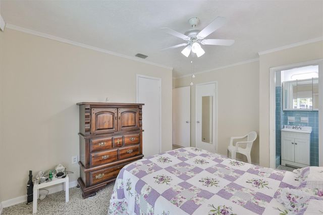 5105 SAINT CHARLES PLACE, Tampa, FL 33610