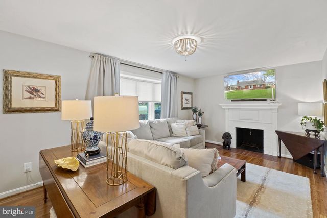 4003 GIBBS ST, Alexandria, VA 22309