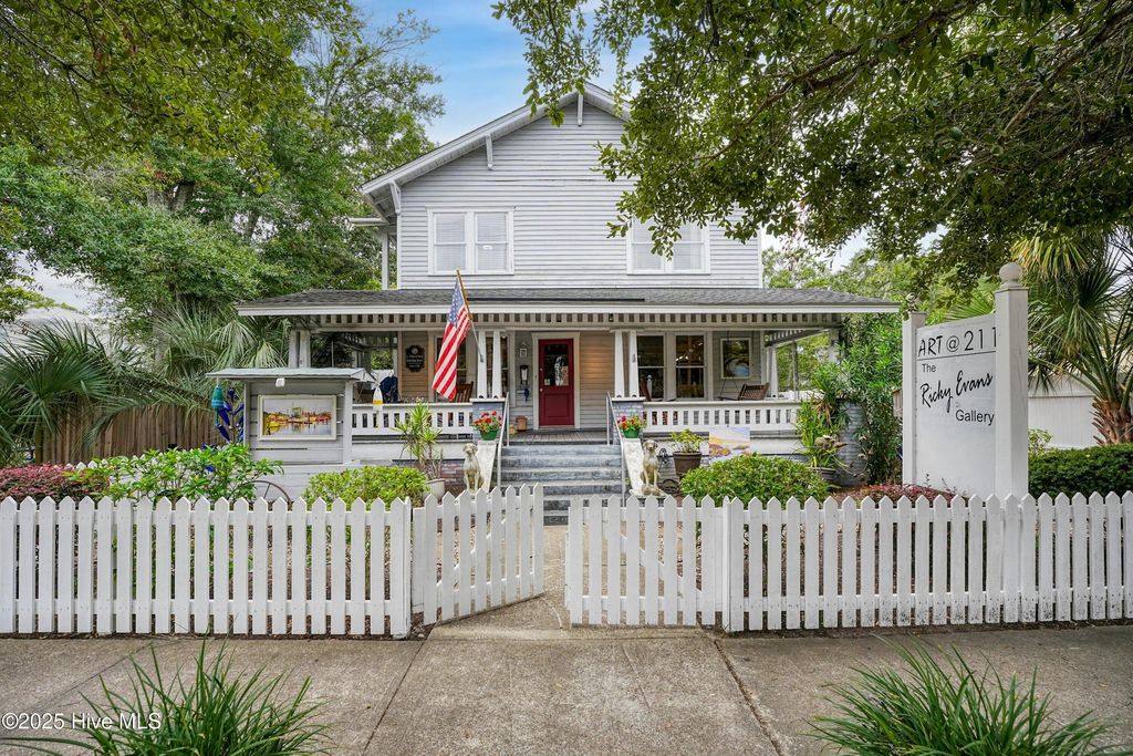 Image 12 of property listing at 211 N Howe Street, Saint James, NC 28461