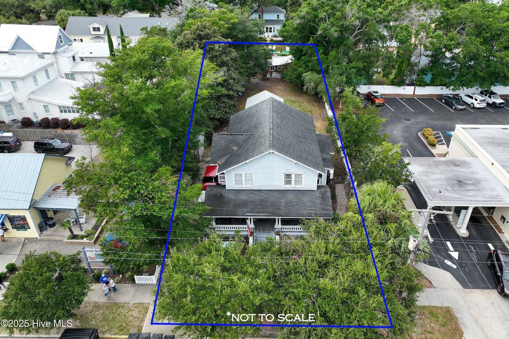 Image 48 of property listing at 211 N Howe Street, Saint James, NC 28461