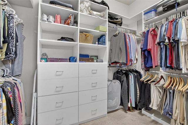 6020 PLOVER MEADOW STREET, Lithia, FL 33547