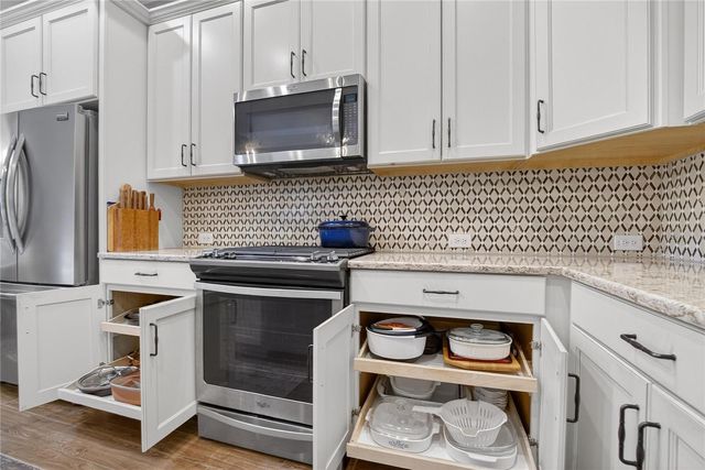 6020 PLOVER MEADOW STREET, Lithia, FL 33547