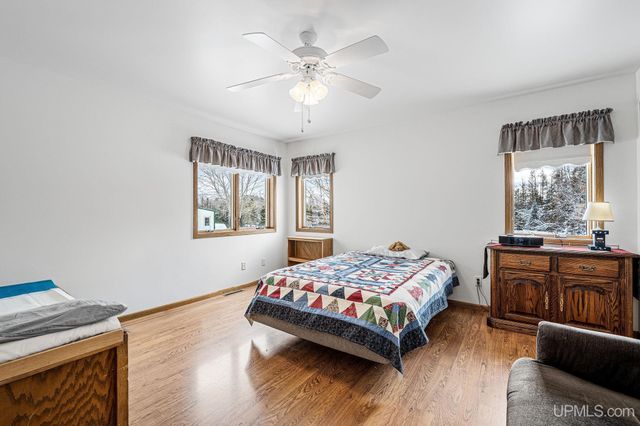 N4579 M67 Highway, Chatham, MI 49816