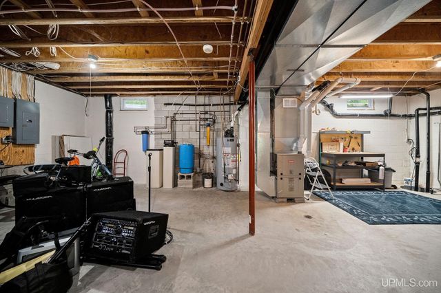 N4579 M67 Highway, Chatham, MI 49816