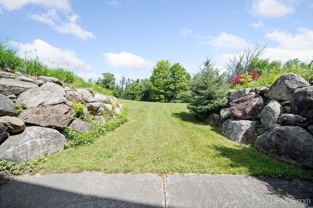 N4579 M67 Highway, Chatham, MI 49816