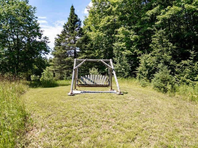 N4579 M67 Highway, Chatham, MI 49816