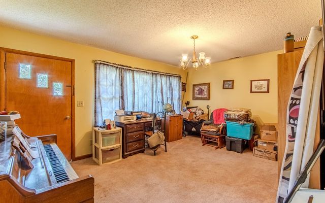 5011 Sunny Acres Dr, Waynesboro, TN 38485