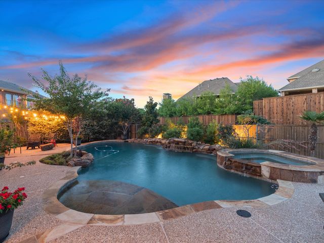 2201 Lady Cornwall Drive, Lewisville, TX 75056