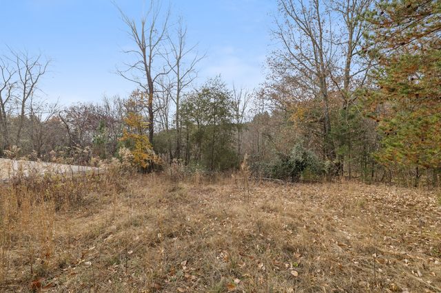 108 Lyell Rd, Hohenwald, TN 38462
