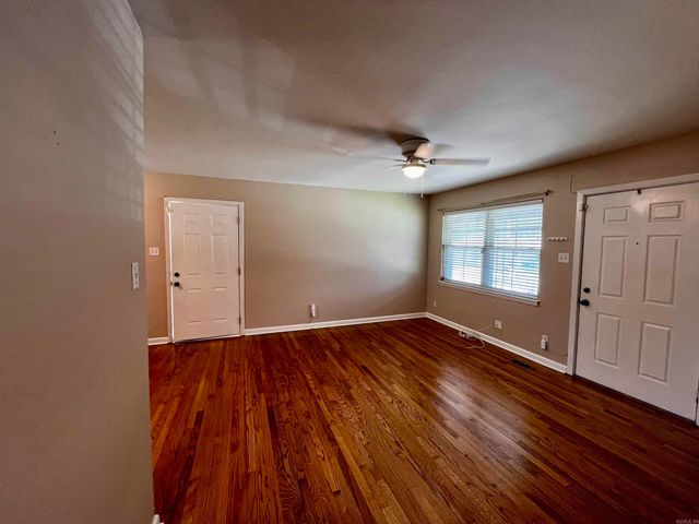 31 Serenity Drive, Little Rock, AR 72205