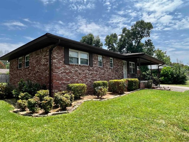 31 Serenity Drive, Little Rock, AR 72205