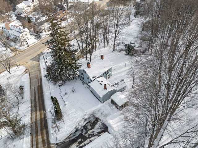 10 Chance Pond Road, Franklin, NH 03235