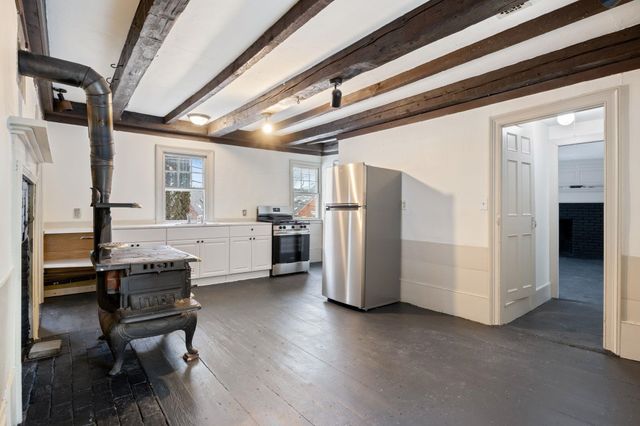 10 Chance Pond Road, Franklin, NH 03235