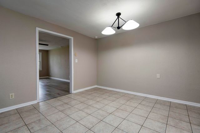 4982 S Douglas Drive, Republic, MO 65738