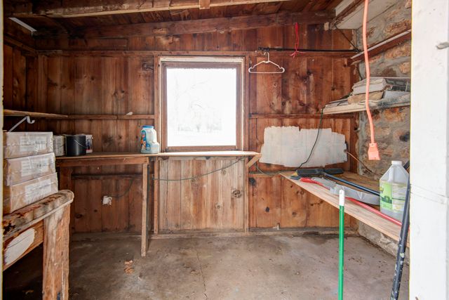 4982 S Douglas Drive, Republic, MO 65738