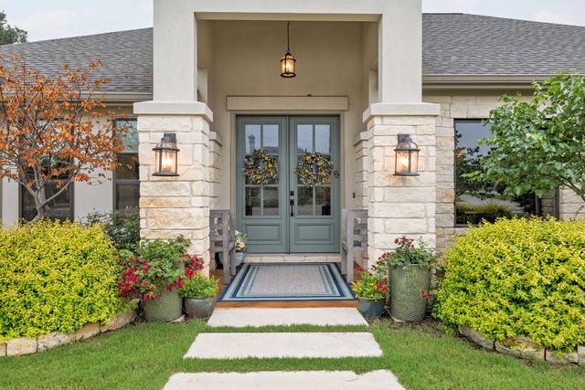 205 Red Mulberry WAY, Leander, TX 78641