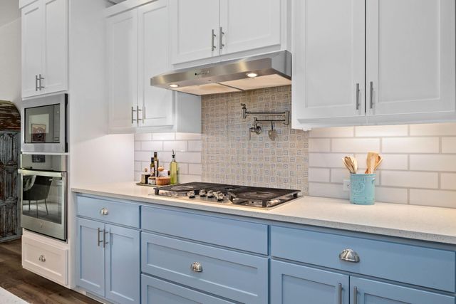 205 Red Mulberry WAY, Leander, TX 78641