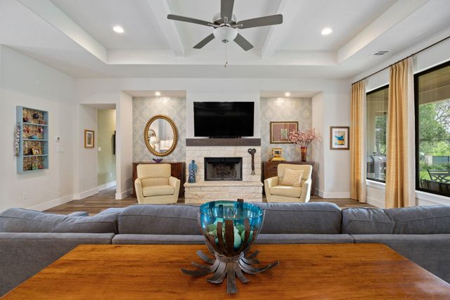 205 Red Mulberry WAY, Leander, TX 78641